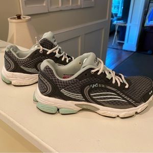 Ryka running walking sneakers/shoe 7m, great condition